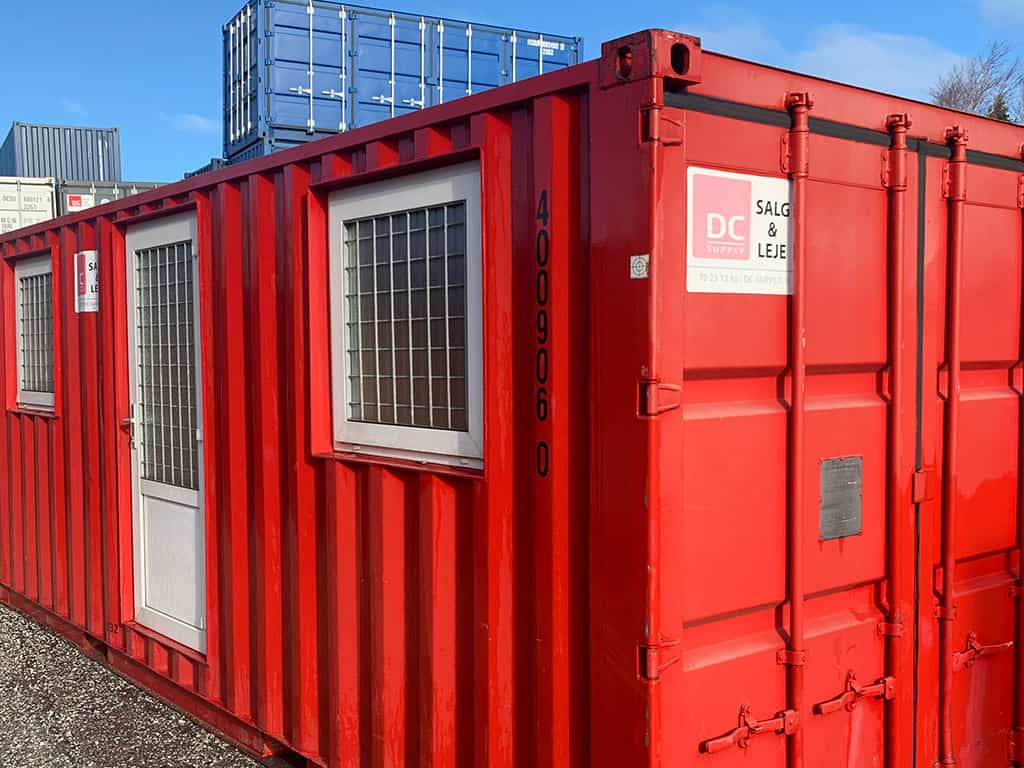 Containeri inissatut sanaaq iluseq 2032 marlunnik initalik – 46.500 kr. momseqanngitsoq.